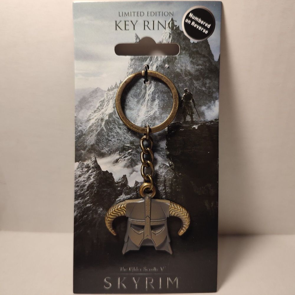 COPY - Skyrim Sons Of Snow Helmet Keychain Official Collectible Limited Edition…